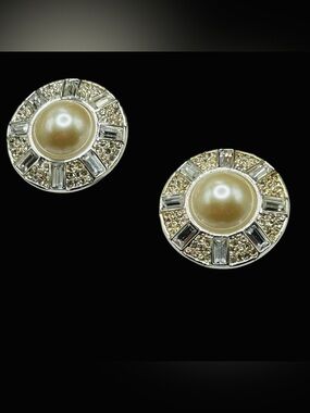Vintage Napier Faux Mabe’ Pearl Baguette Rhinestone Comfort Clip Earrings
